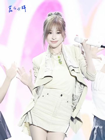 ������ ��˹��Ů�������ݳ���[53P]
