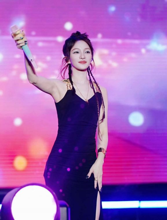 ���غ� �й��ɡ���������SUPER LIVE����վ[28P]