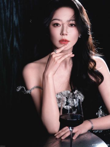 ����Ө һ��д���Ƭ[28P]