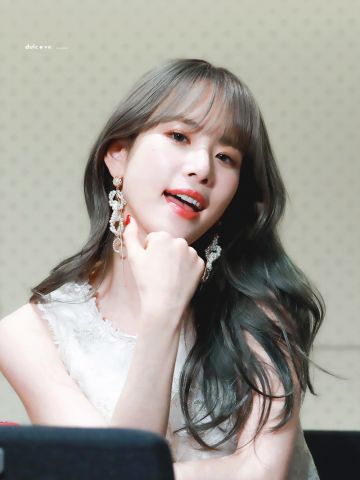 ������Ů�����Ŀ�ǩ�ۻ� [10P]